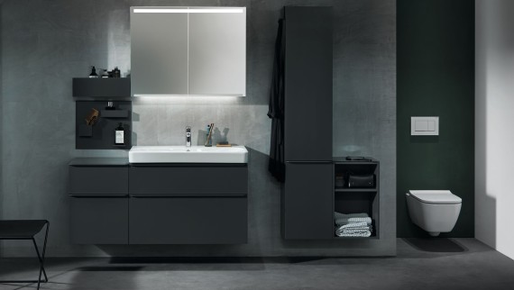 安装在壁龛的 Geberit Smyle 仕爱方形挂墙式座便器 安装在壁龛的 Geberit Smyle 仕爱方形挂墙式座便器