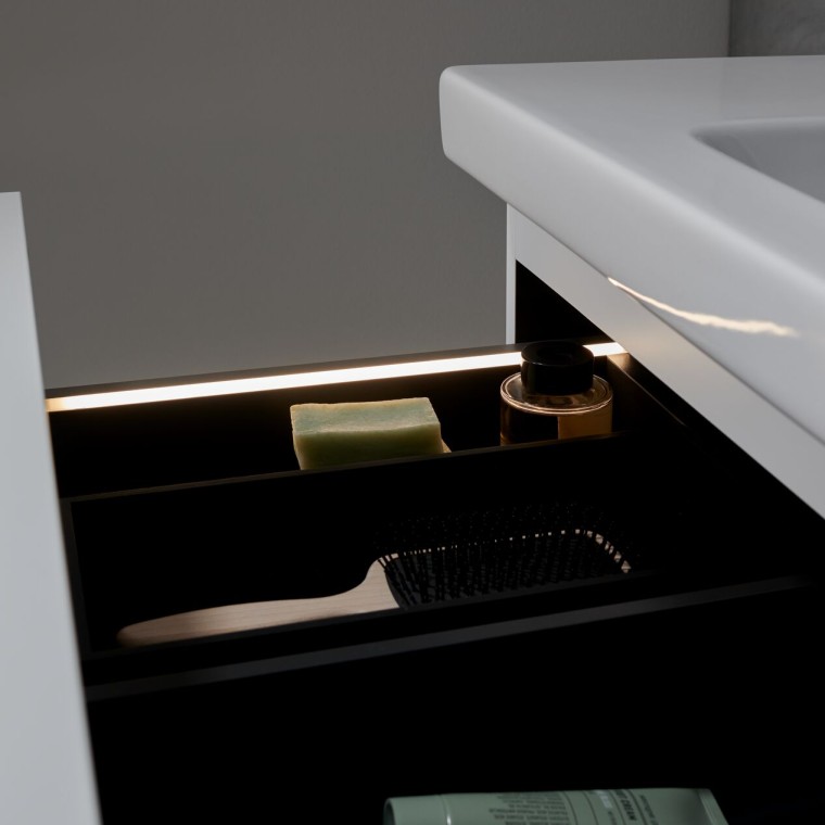 Geberit iCon washbasin cabinet with integrated light strip