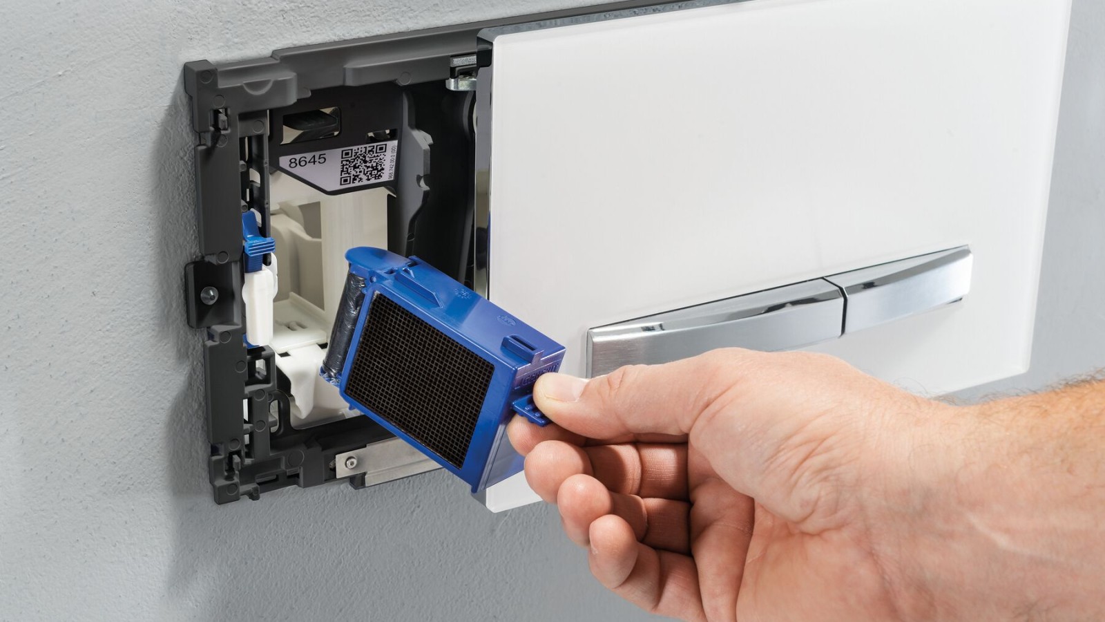 配备 Geberit DuoFresh 的 Geberit Sigma50