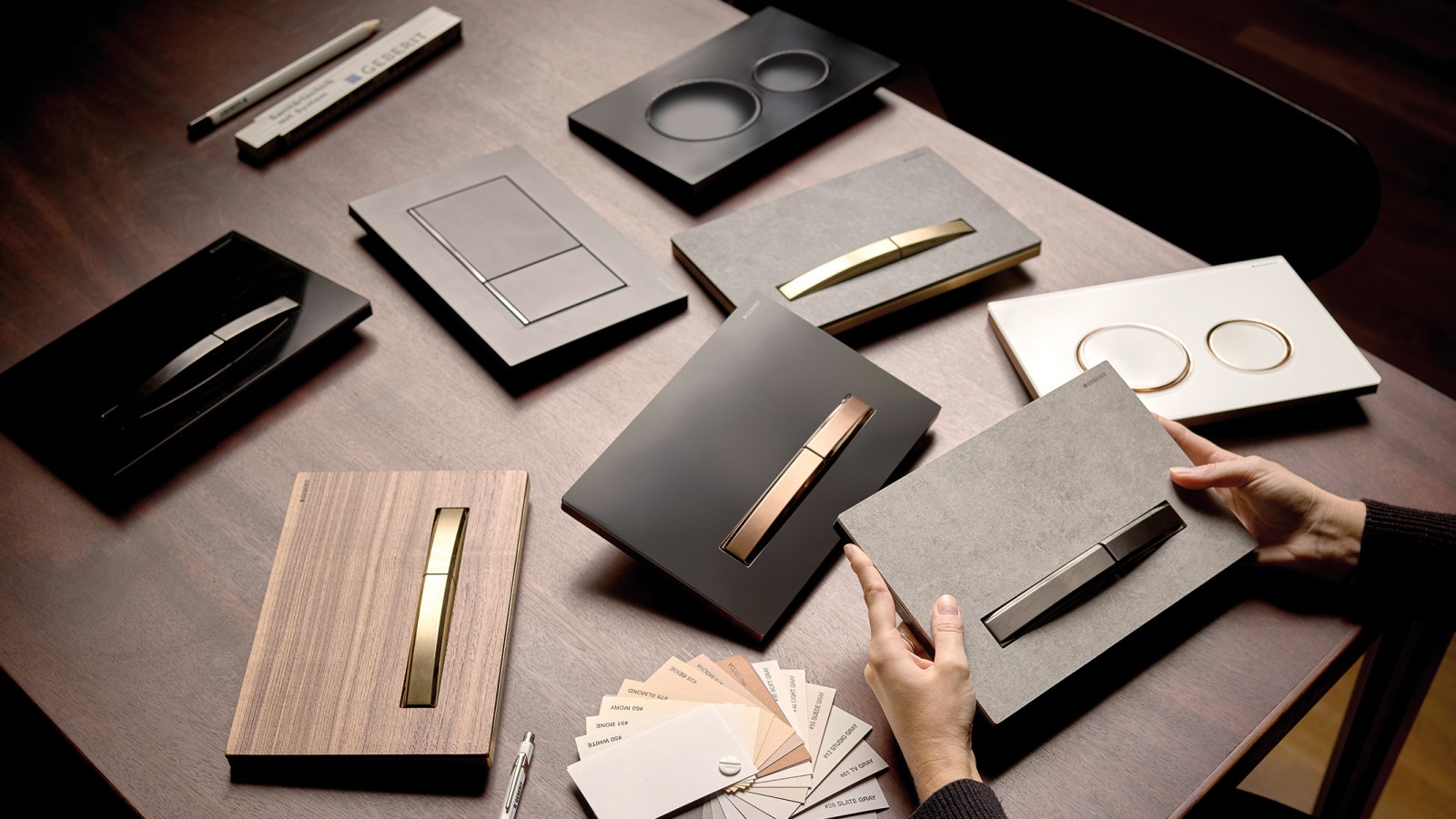 多款冲水面板可供选择 多款冲水面板可供选择