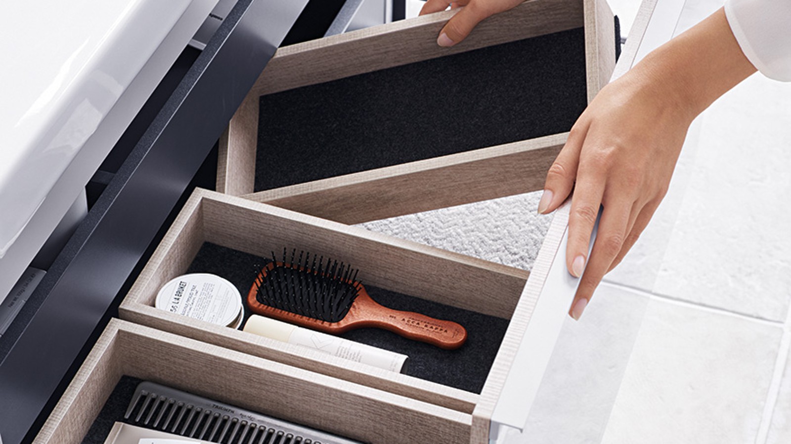 吉博力艾珈洗脸盆组合柜