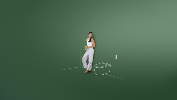 Geberit AquaClean 智能座便器为用户提供服务