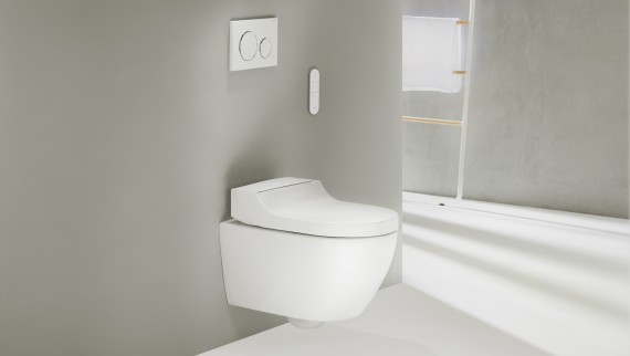 Geberit AquaClean Tuma Comfort with remote control Sigma 20