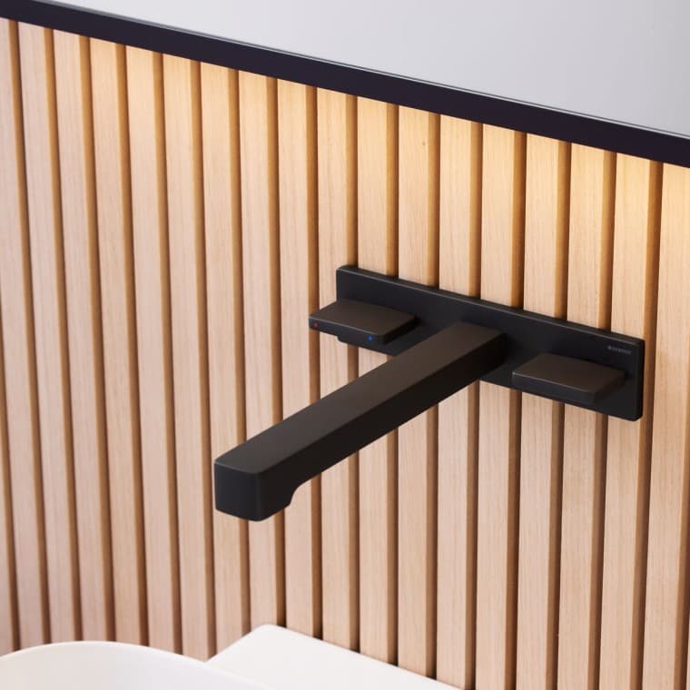 Geberit ONE 方形壁装龙头,黑色哑光 Geberit ONE 方形壁装龙头,黑色哑光