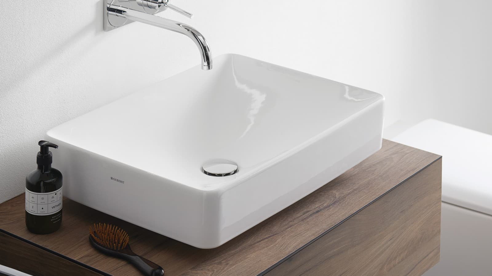 洗脸盆和卫浴家具的时尚组合 洗脸盆和卫浴家具的时尚组合