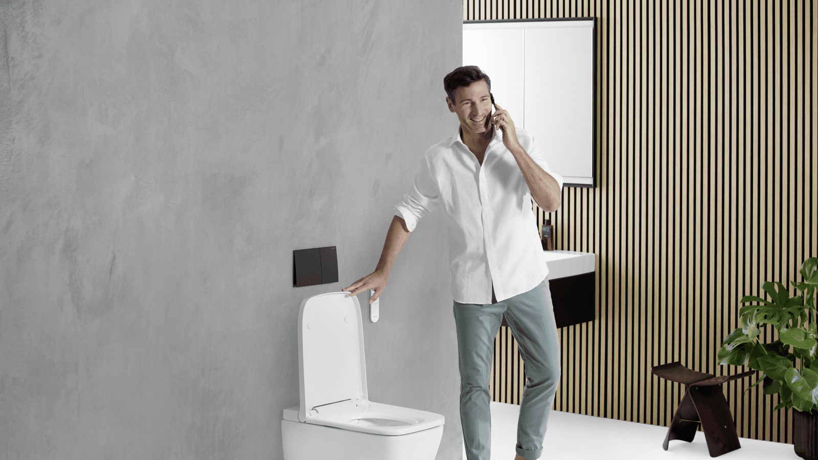 配备 Sigma70 的 Geberit AquaClean 智能坐便器 Sela Square 配备 Sigma70 的 Geberit AquaClean 智能坐便器 Sela Square