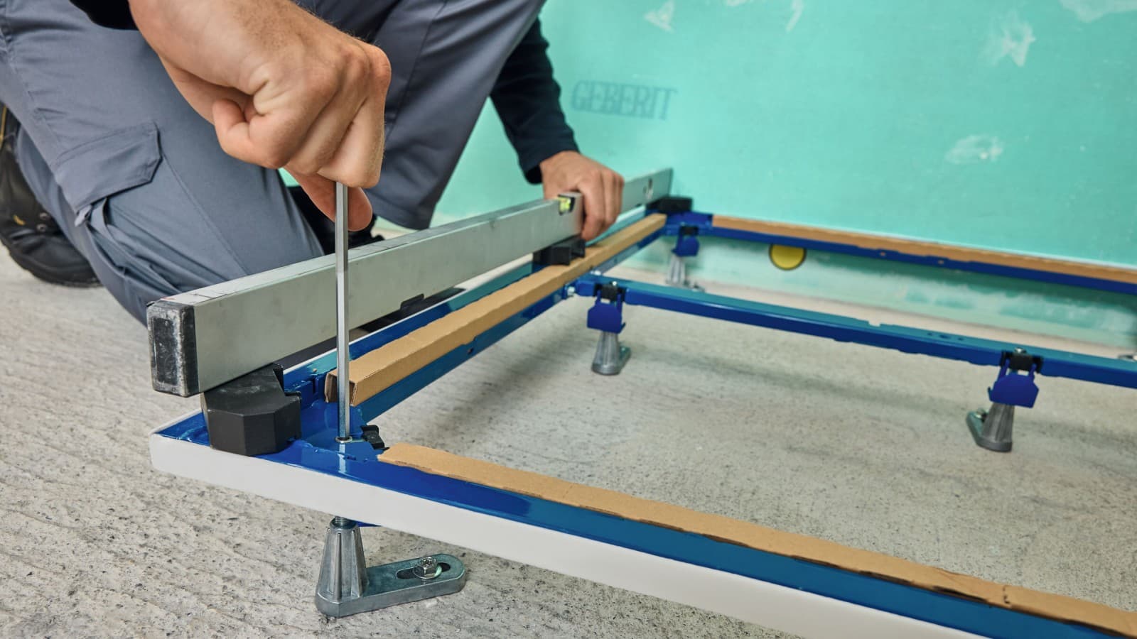 可从上方调节高度 可从上方调节高度