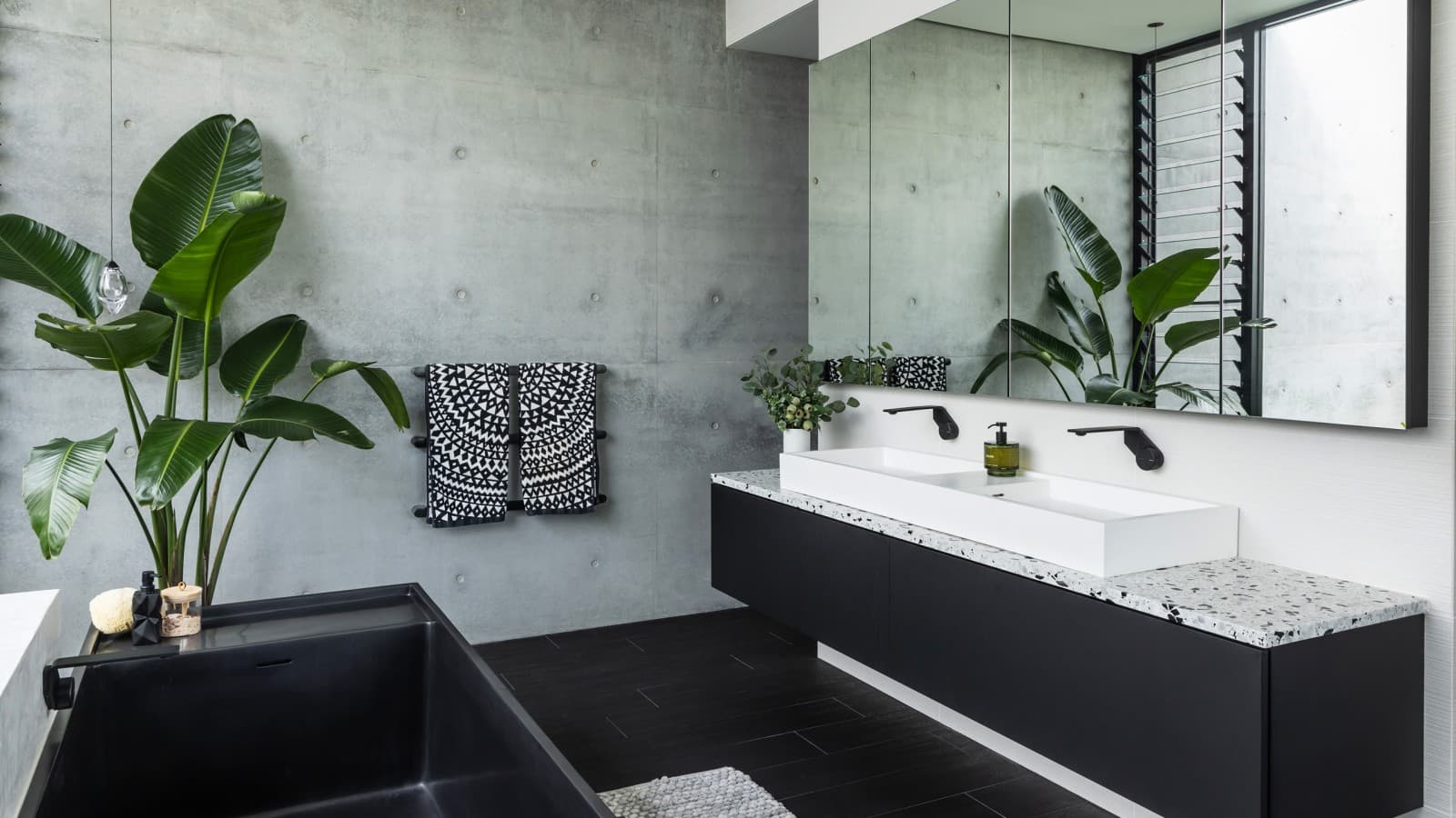 Favourite place: bathroom. “After a busy day, there’s nothing better than soaking in the tub.” (© Alyne Media) Favourite place: bathroom. “After a busy day, there’s nothing better than soaking in the tub.” (© Alyne Media)