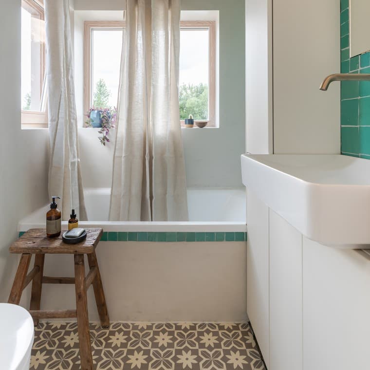 The "Tiny Hammam" of Marjolein Jonker on 4 m² (© Chiela van Meerwijk) The "Tiny Hammam" of Marjolein Jonker on 4 m² (© Chiela van Meerwijk)